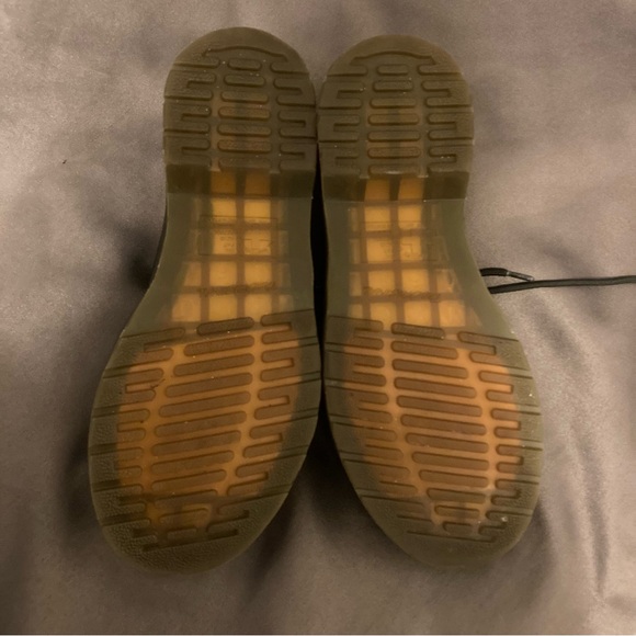 Dr. Martens - Picture 6 of 12